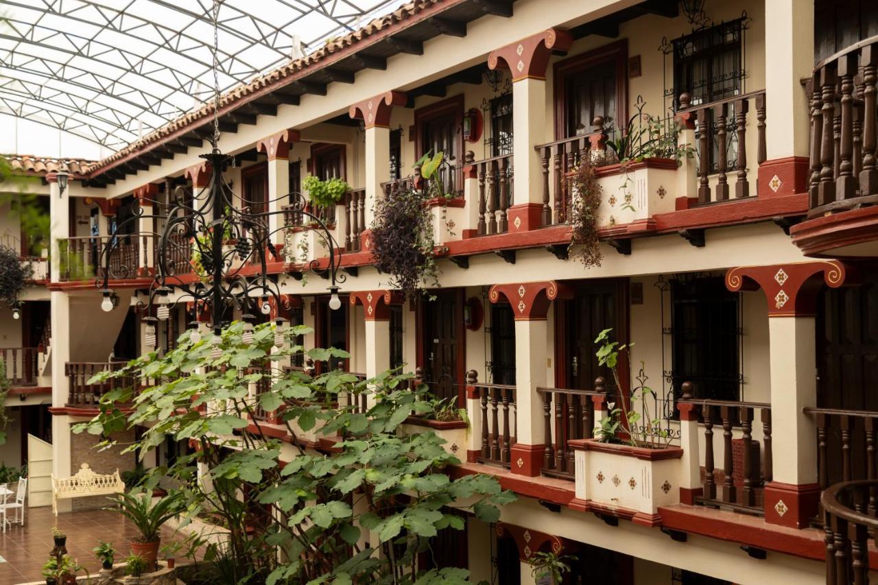 Hotel D'Monica San Cristóbal de Las Casas Eksteriør bilde